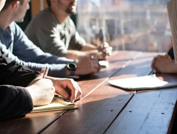 Tengo un negocio rentable pero no sé en qué invertir: guía estratégica para emprendedores con flujo alto