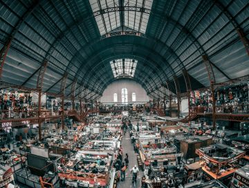 ¿Qué comprar y revender en Perú en 2026? Ideas realistas para generar ingresos diarios